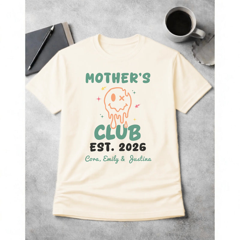 Personalized mom t-shirt in ivory with melting smiley face and kids names front view - Jollimate