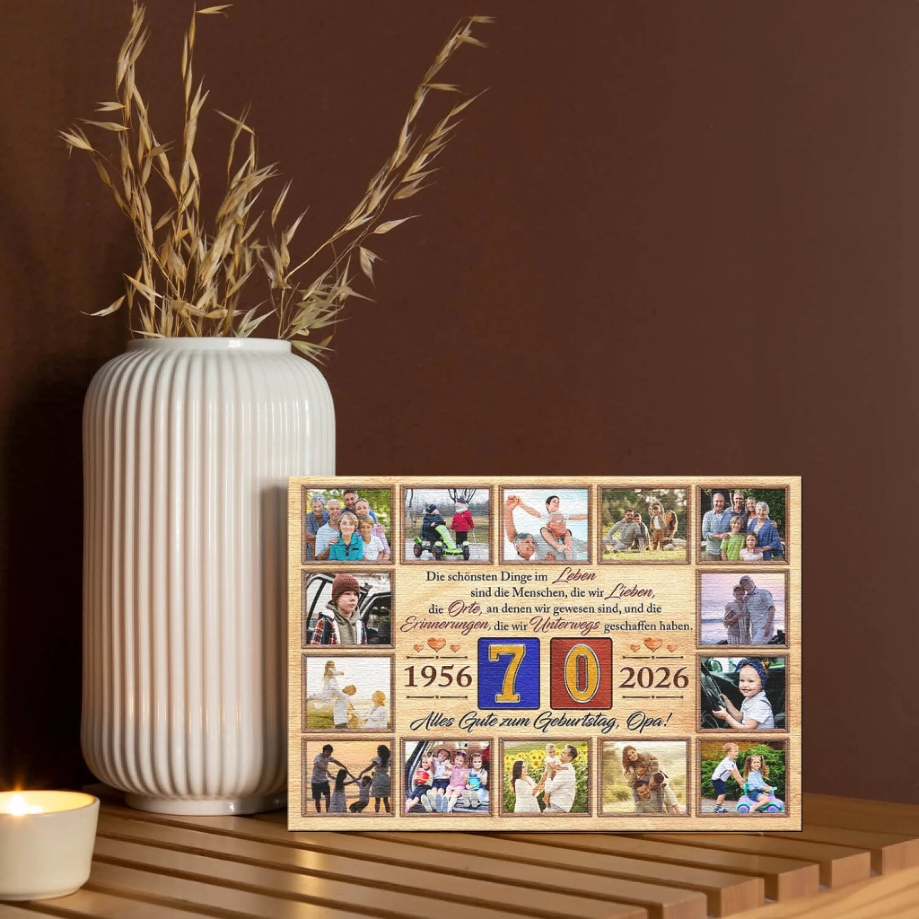 Individuelle Leinwand-Collage für Opa zum 70. Geburtstag mit zwölf persönlichen Familienfotos und liebevollem Spruch auf Holzoptik-Hintergrund.