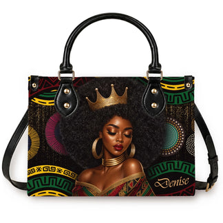Personalized black queen handbag featuring an elegant afro hair illustration and custom name for a stylish gift.